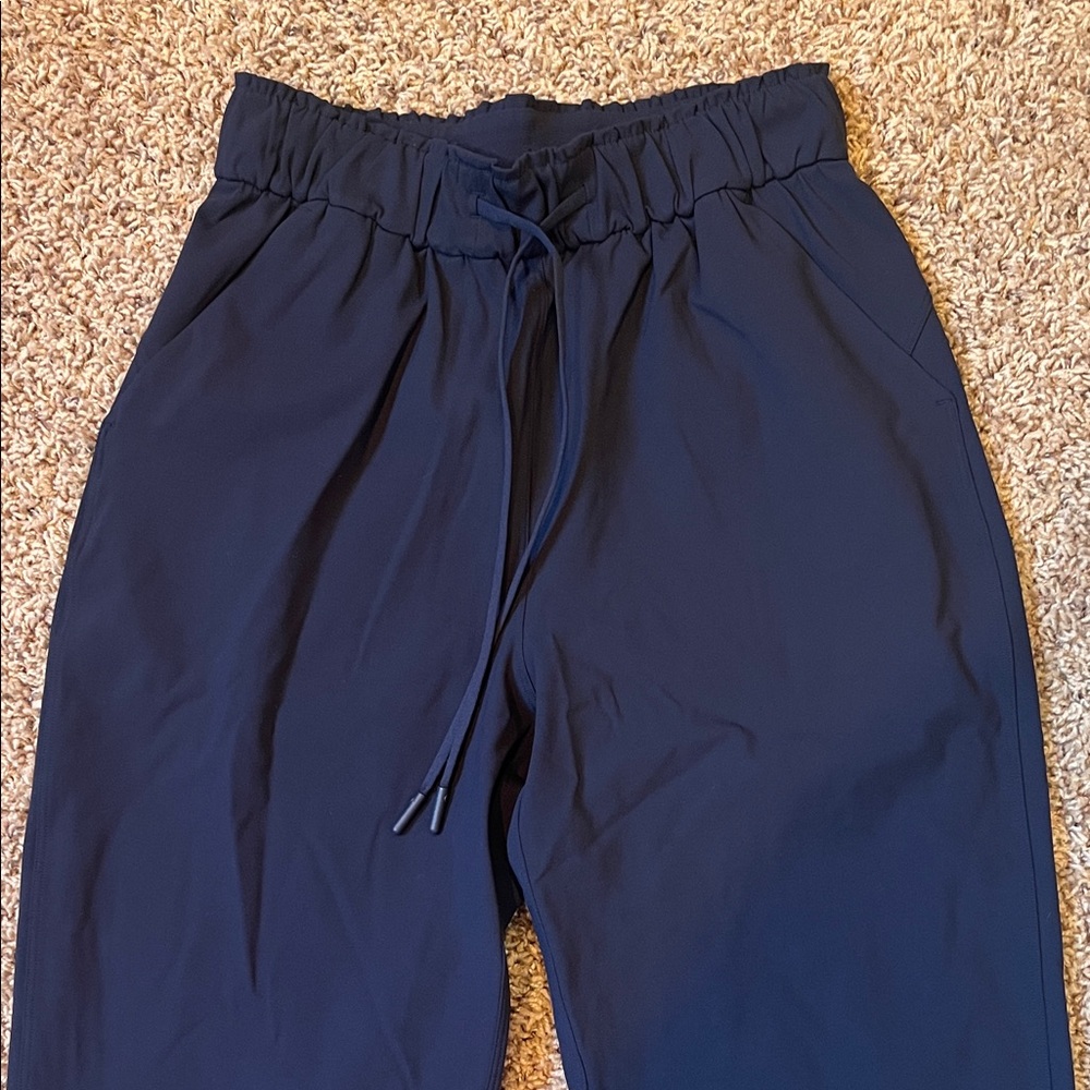 NWOT lululemon athletica True Navy joggers